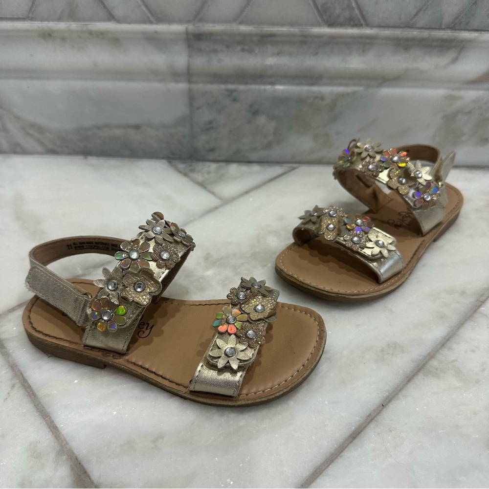 Size 11 Toddler Girl Cynthia Rowley Gold Sandals